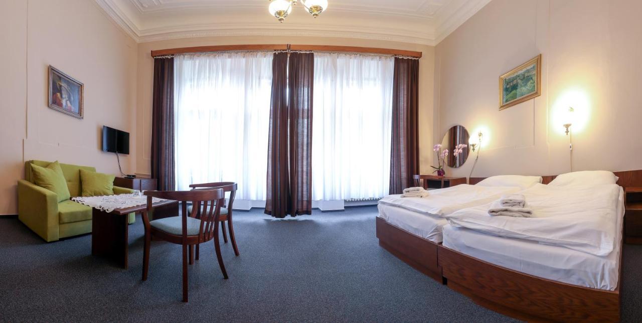 Hotel Slovan بلزن المظهر الخارجي الصورة